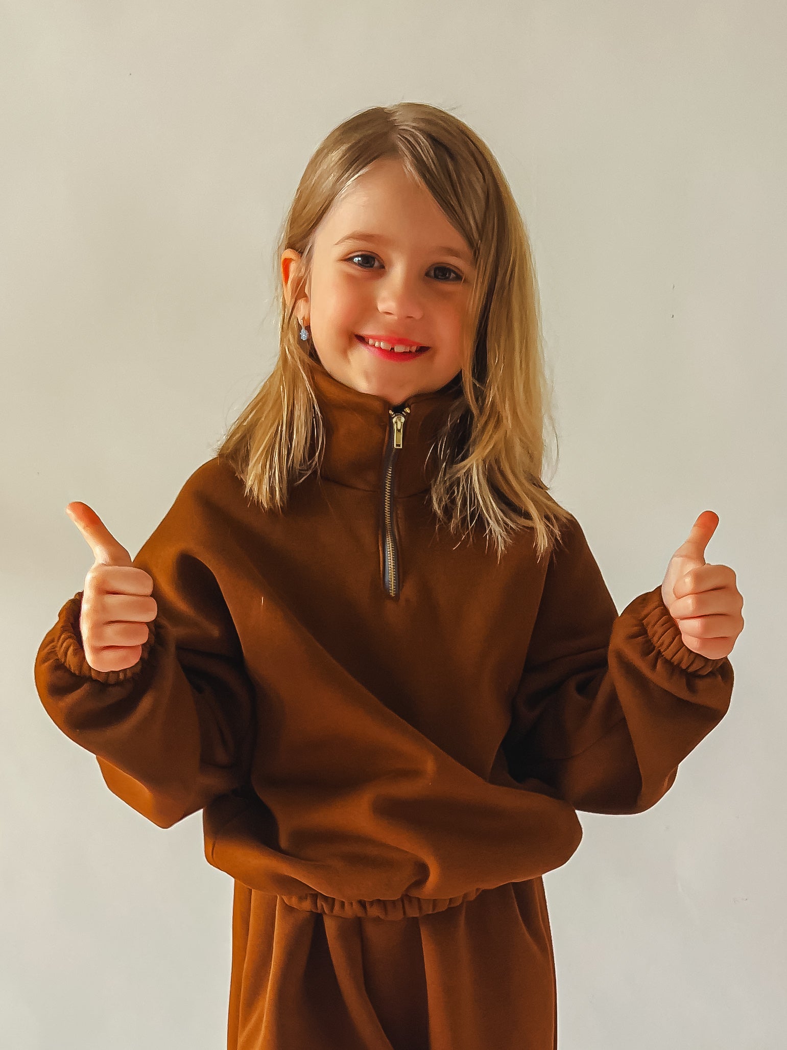 PDF střih na teplákovou soupravu pro děti "Play" - 98 - 164