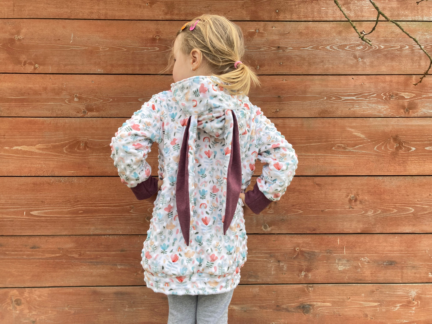 Střih na dětskou mikinu s oušky pro začátečníky "Aspen" - elektronický střih PDF