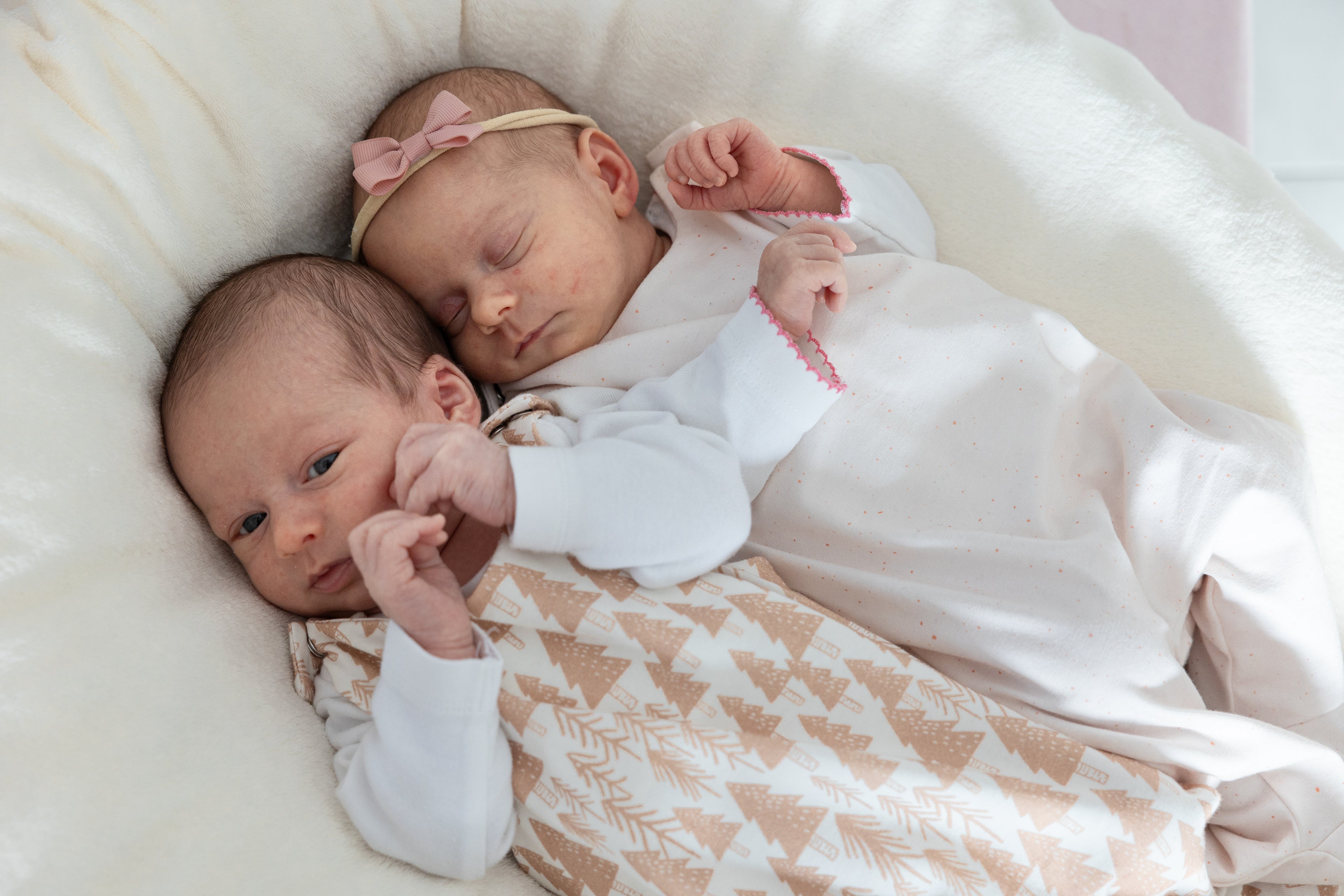 Dětské dupačky na druky s tlapičkami "Emily" 50 - 80 - PDF střih