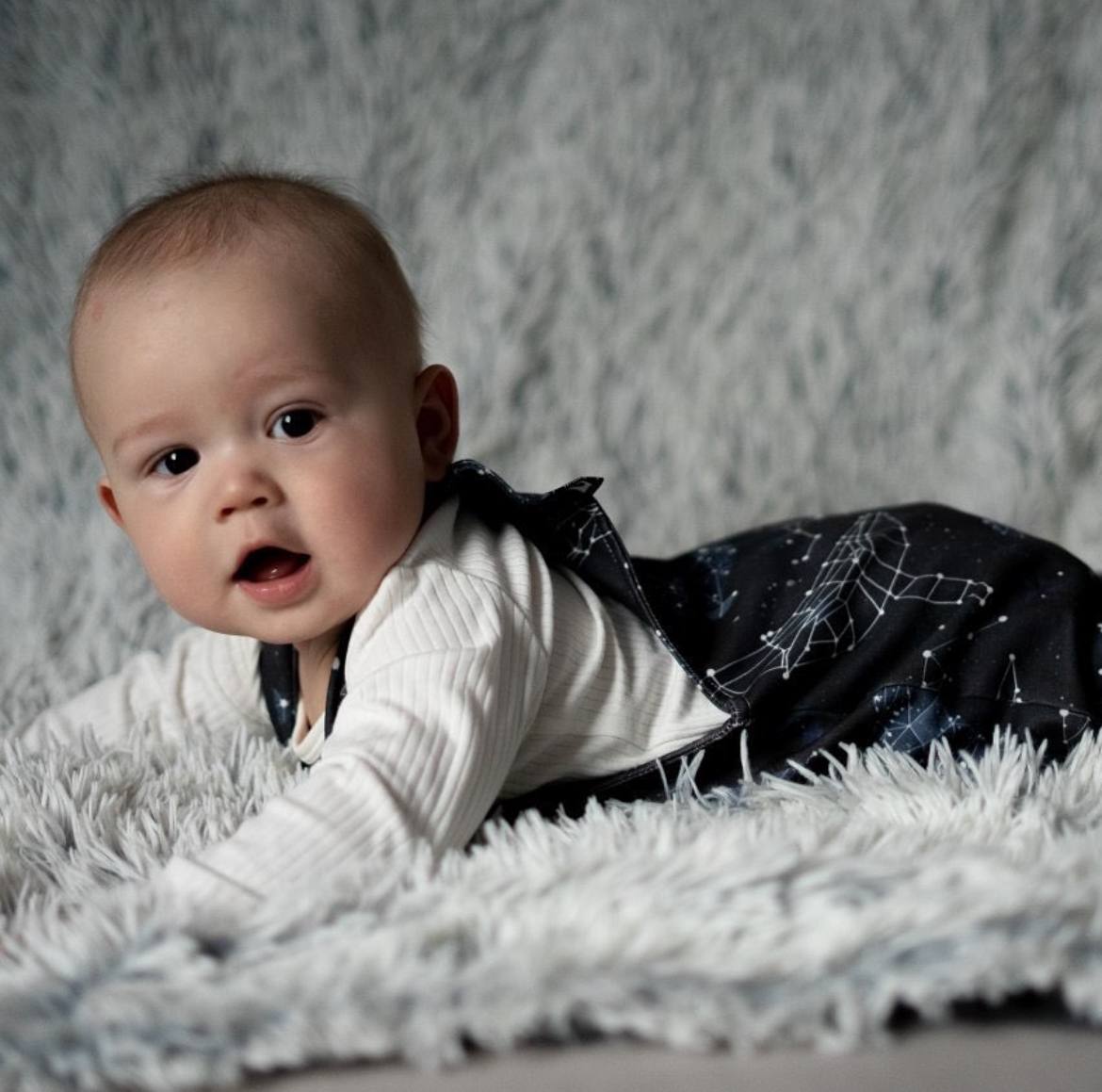 Papírový střih na dětské lacláčky "Charleston" - 50 - 92