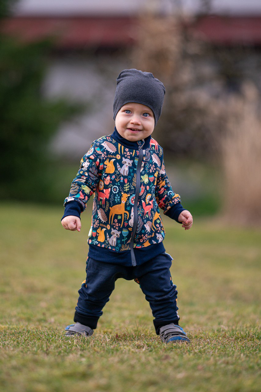 Papírový střih na dětskou mikinu se stojáčkem "Little Rock" 62 - 128