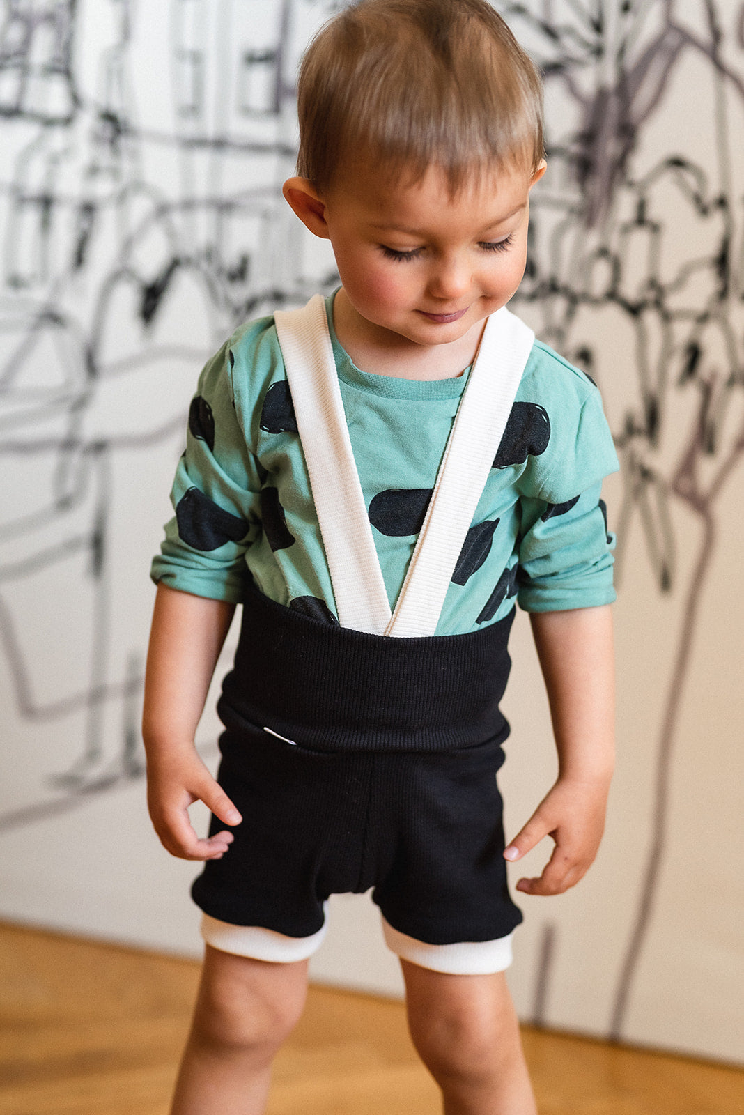 PDF střih na dětské kraťasy na traky s vysokým pasem "El kraťaso" 56 - 92