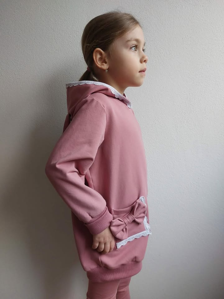 Střih na dětskou mikina s oušky vel. 56 - 164