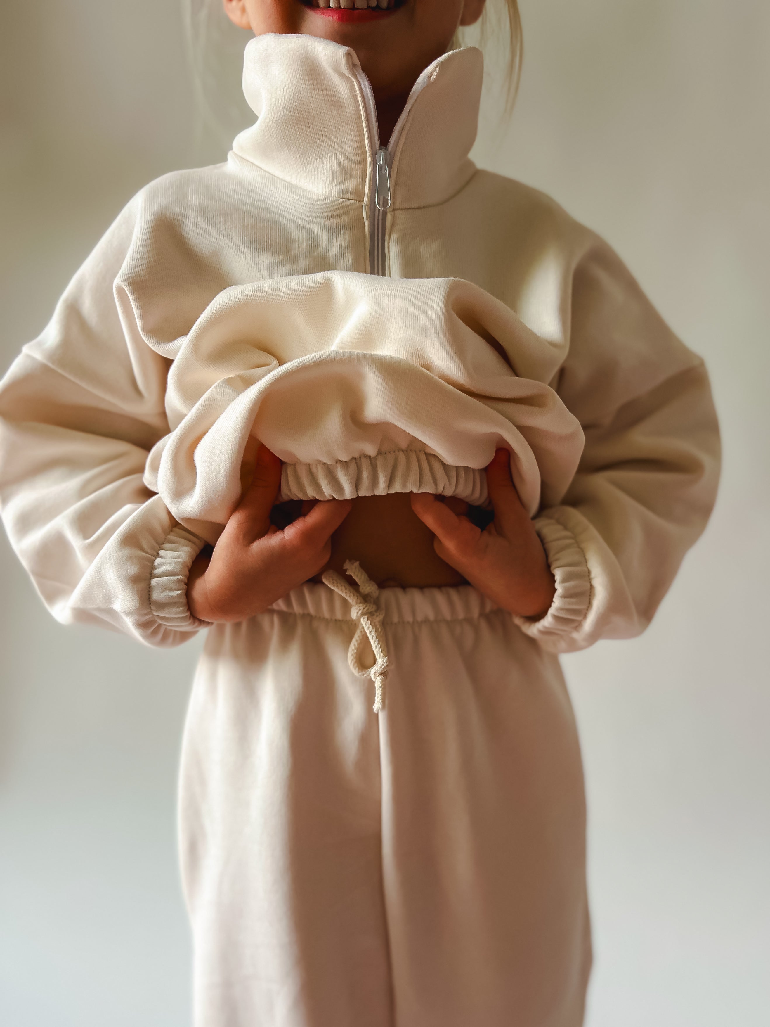 PDF střih na dětské oversized tepláky s kapsami "Play" 56 - 92