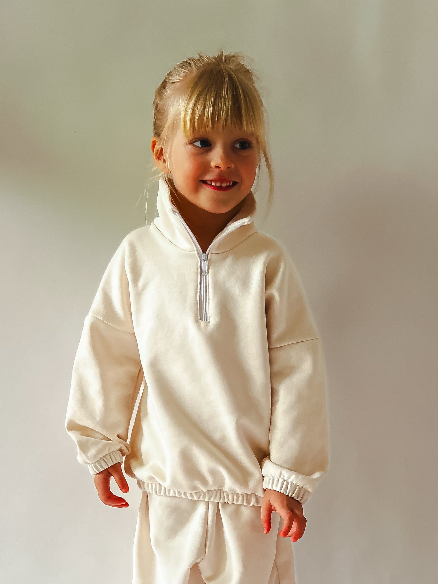 Papírový střih na teplákovou soupravu "Play" 56 - 92