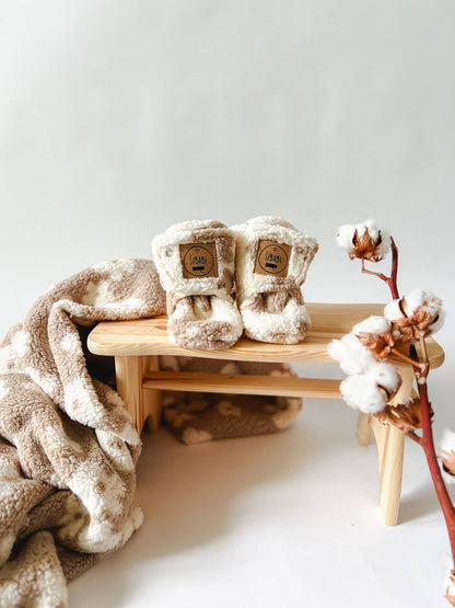 Capáčky pro miminko "Mimi" - PDF střih, fotonávod, video - vel. 0-2 roky