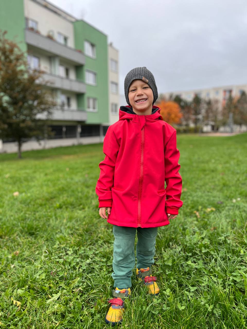 Papírový střih na dětskou softshellovou bundu "EASY" - 80-152